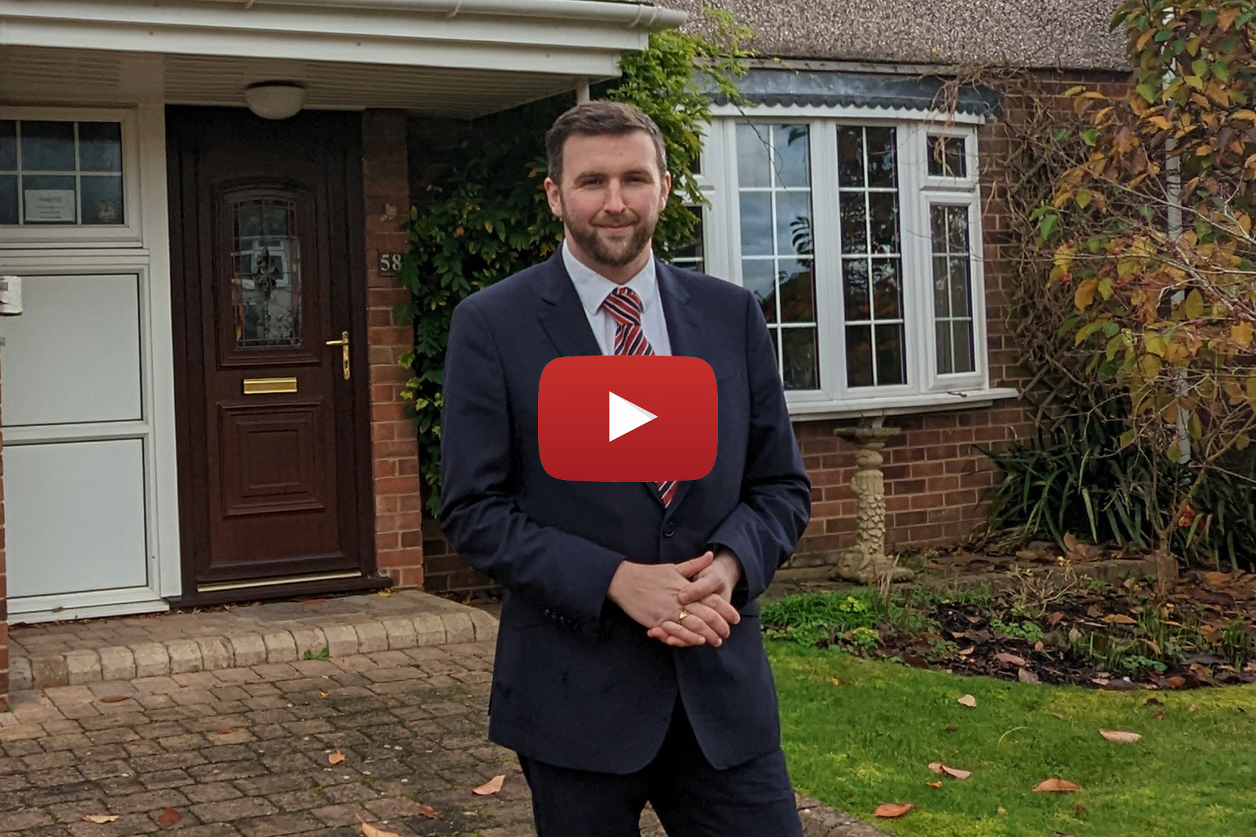 Video Tour Touring A £410,000 Extended, Detached Family Home In Etwall